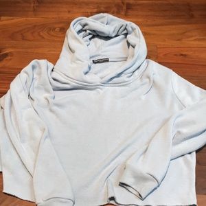 Brandy Melville cropped hooded sweatshirt lt blue